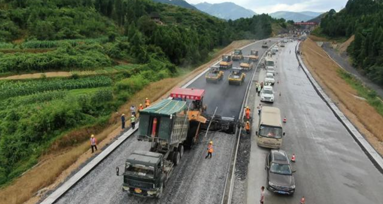 湖南2个公路项目可研获批 扩容1条，新建1条，总投资超10亿元